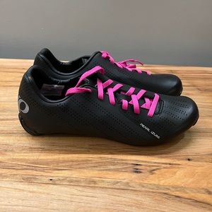 NEW W’s Pearl iZumi Cycling Shoes - Size 39